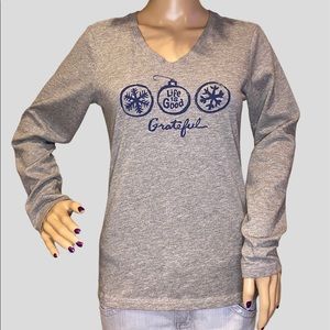 Life is Good "Grateful" Christmas Holiday Ornaments Crusher Tee Shirt Sz XS EUC